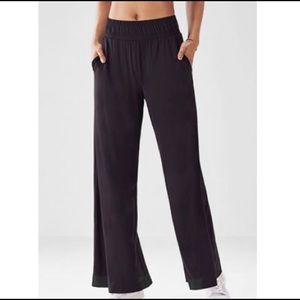 Fabletics- Black Wide Leg High Rise Heidi Pant